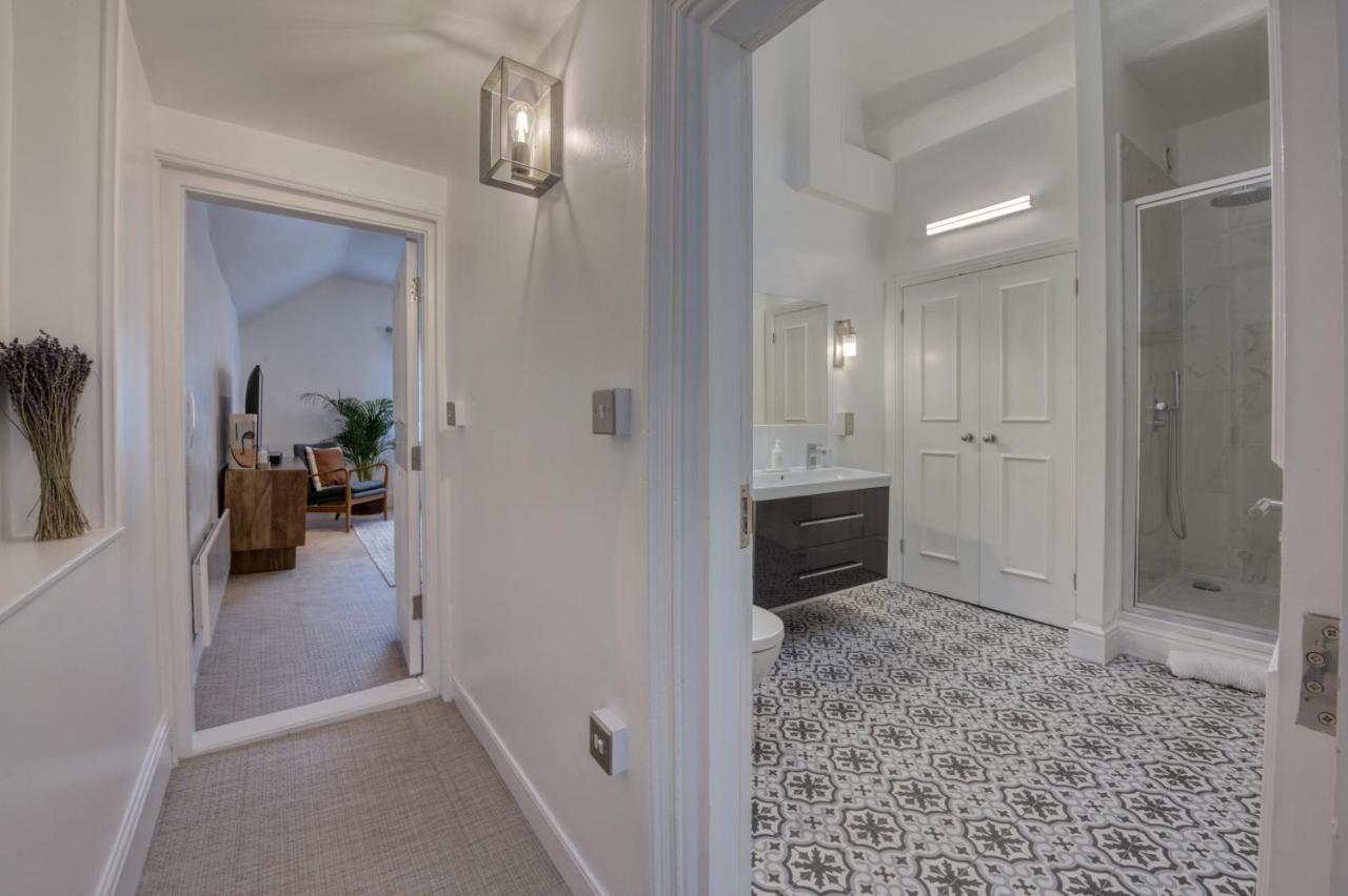 Beautiful Apartment On The Historic Rows Честер Экстерьер фото